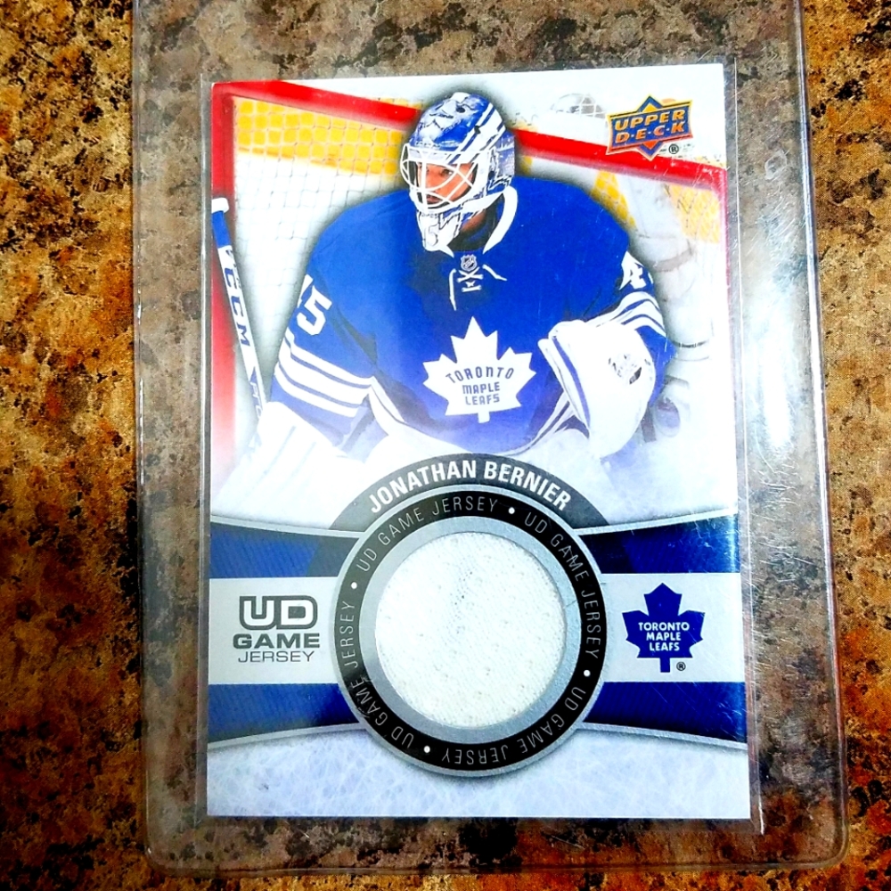 2015 UD Jonathan Bernier Jersey Card!